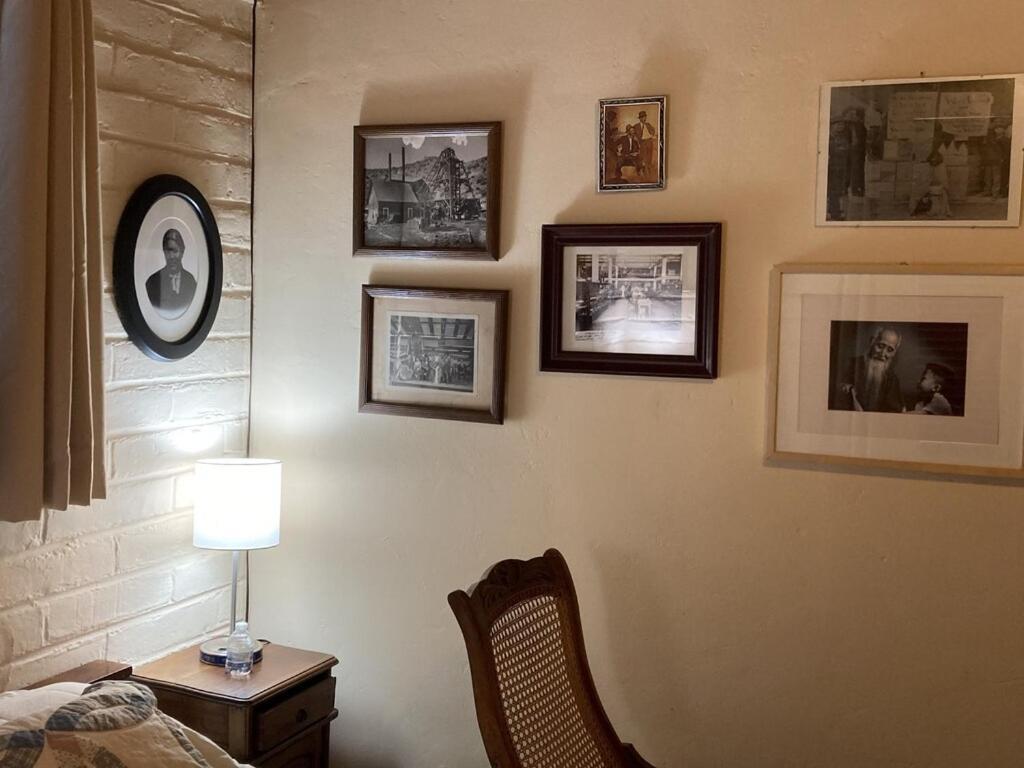 Casa Azul - Cute Centrally Located Adobe With Large Fenced Outdoor Living For Pets And Adults, Non-Smoking Tucson Esterno foto