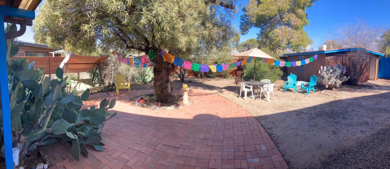 Casa Azul - Cute Centrally Located Adobe With Large Fenced Outdoor Living For Pets And Adults, Non-Smoking Tucson Esterno foto